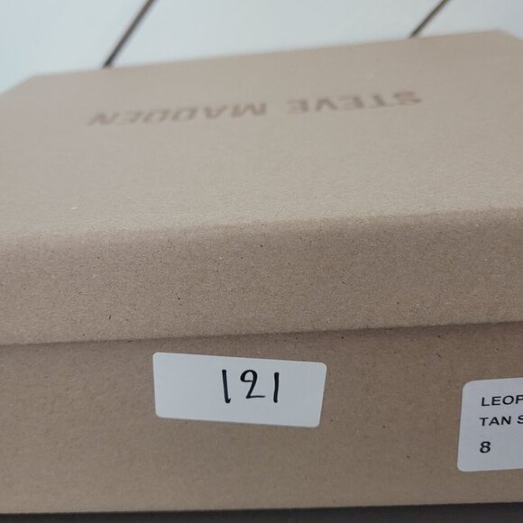 NWT Steve Madden Womens Leopold-F Tan Suede Fur Water Resistant Ankle Boots 8 - Picture 9 of 9